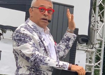 Barbaros Şanşal: Ülkem benim ışıklarımı kapatıp hayatımı karartmak istedi