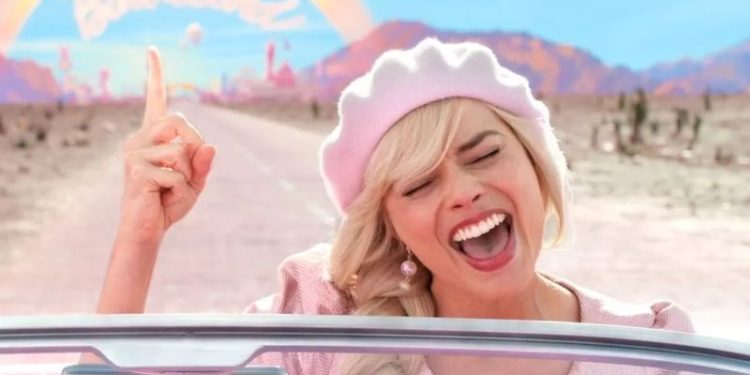 Barbie filmi, dünya çapında bir milyar dolar hasılatı geçti