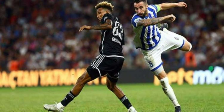 Beşiktaş, Arnavutluk'tan 'tur'la dönüyor
