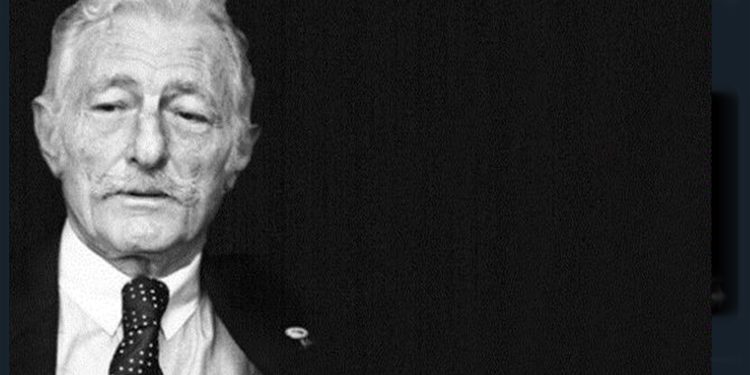 Beşiktaş'ın unutulmaz başkanı Süleyman Seba, 9. ölüm yıl dönümünde anılıyor