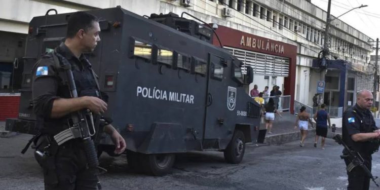 Brezilya’da uyuşturucu çetelerine operasyon: 43 kişi hayatını kaybetti