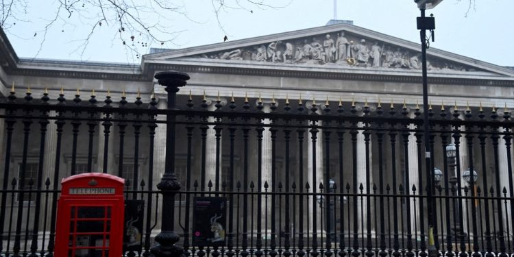 British Museum'dan çalınan bazı eserler eBay'de satılıyor: 30 yıllık çalışan işten kovuldu