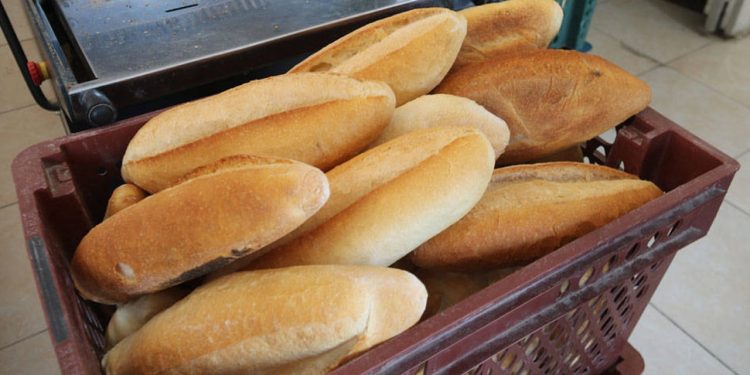 Burdur'da ekmeğe zam