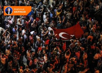 Bürokratlara neden kıydılar?