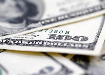 Cari işlemler hesabı, 20 ay sonra ilk kez fazla verdi