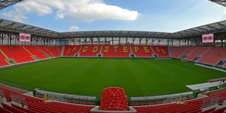 Çim krizi aşıldı, Göztepe bu hafta evinde