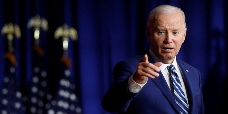 Çin'e 'saatli bomba' diyen Biden, ülkenin büyüme rakamlarını yanlış aktardı