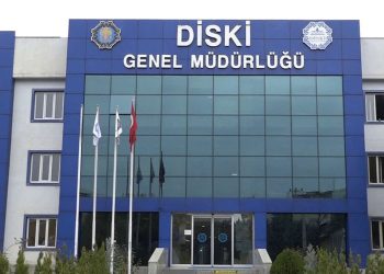 Diyarbakır kayyımı, kaldırımların yıkanmasını bir ay süreyle yasakladı