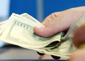Dolar/TL'de kritik eşik aşıldı!