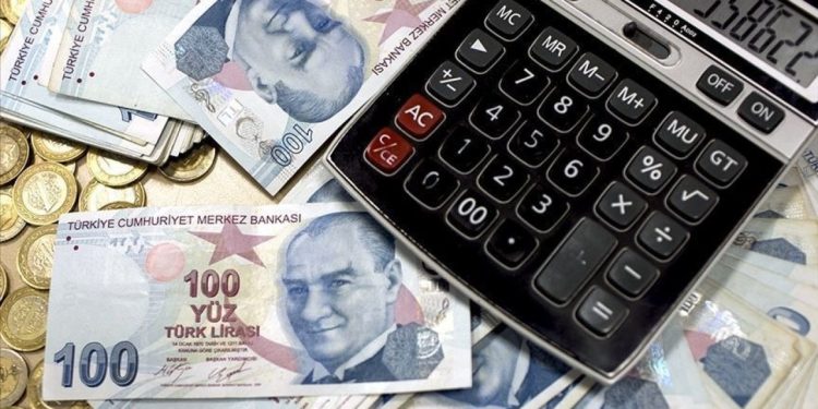 Ekonomistler yorumladı: 'Baz etkisi bitti, enflasyon uzun bir süre yukarı tırmanacak'