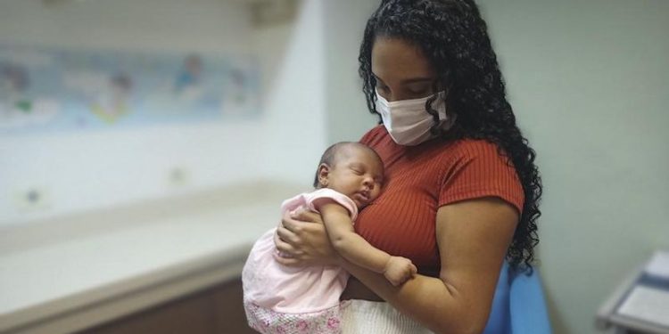 Emzirme hakkında doğru bilinen 7 yanlış