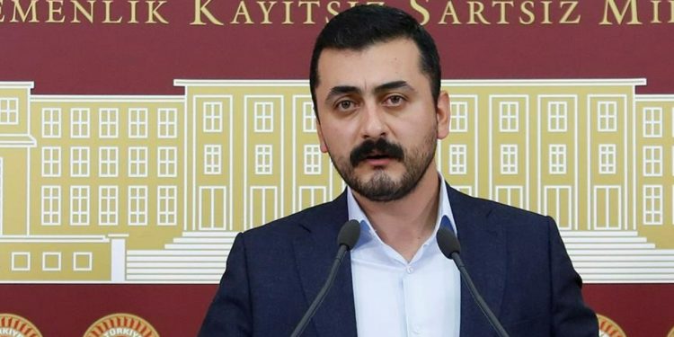 Eren Erdem: 'CHP olarak yerel seçim sürecine girerken basınla ilişkileri tazelemeye kararlıyız'