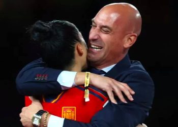 FIFA'dan İspanya Futbol Federasyonu Başkanı Rubiales hakkında görevden uzaklaştırma kararı