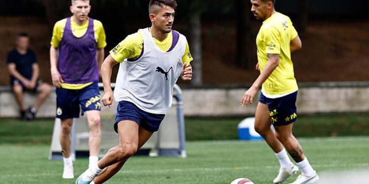 Fenerbahçe'de Cengiz Ünder'den talihsiz başlangıç