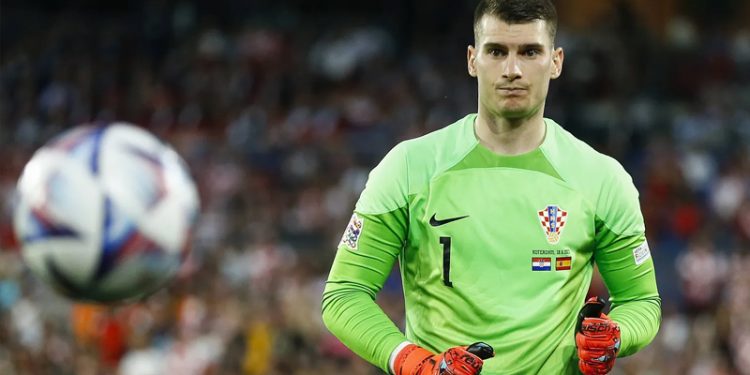 Fenerbahçe’de Dominik Livakovic transferi yine ertelendi