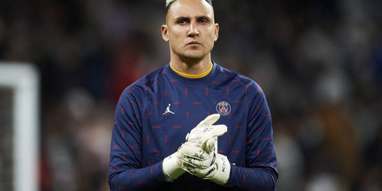 Fenerbahçe'de ibre Keylor Navas'a döndü!