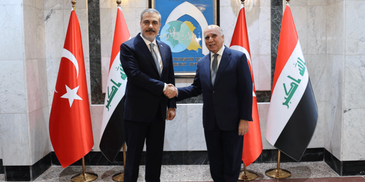 Fidan'ın Irak turu başladı: "Ortak düşmanımız PKK'yı terör örgütü olarak tanımanızı bekliyoruz"