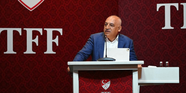 Futbol federasyonu da sansür peşinde... RTÜK'le görüştüler: Spor programları takip edilecek, kanal kapatmaya kadar cezalar verilecek