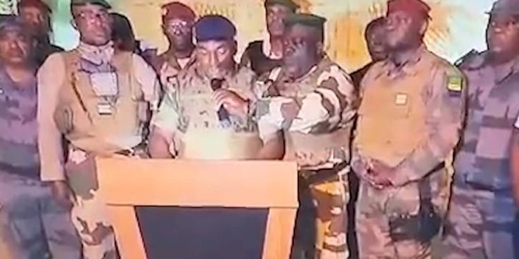 Gabon’da askeri darbe
