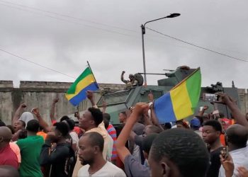 Gabon'da seçimin ardından askerler yönetime el koydu: Devlet Başkanı ev hapsine alındı