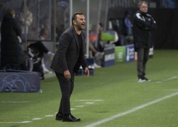 Galatasaray Teknik Direktörü Okan Buruk'tan Icardi'ye övgü ve transfer açıklaması