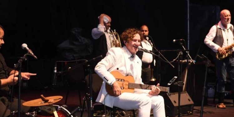 Goran Bregovic, konser için gittiği Modova'ya alınmadı