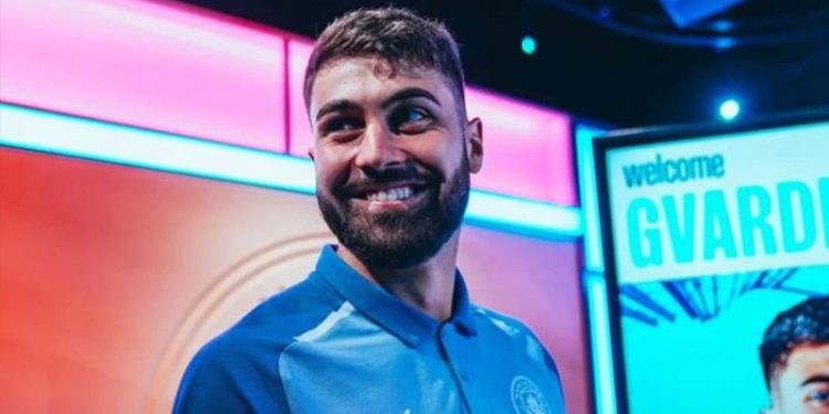 Gvardiol resmen Manchester City'e; tarihin en pahalı defans oyuncusu oldu