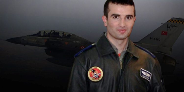 İhraç F-16 pilotu, çiftçilik yaptığı köyünde traktör kazasında vefat etti