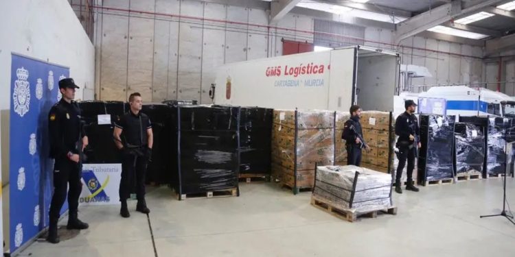 İspanyol polisinden 9,5 tonluk kokain operasyonu: Tek konteynerde bulunan en büyük miktar