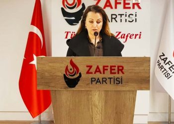 İstifa etmişti: Belden aşağı mevzu var