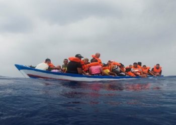 İtalya'nın Lampedusa Adası açıklarında göçmen teknesi battı: En az 41 kişi öldü