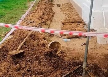 Kamboçya’da bir okul bahçesinde patlamamış binlerce askeri mühimmat bulundu