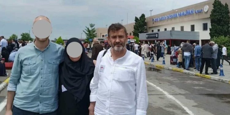 Kanser hastası KHK’lı öğretmen hac dönüşü vefat etti