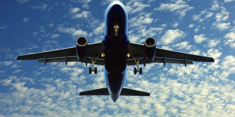 Kaptan pilot uçuş sırasında fenalaşarak öldü