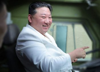 Kuzey Kore'de kadınların şort giymesi yasaklandı