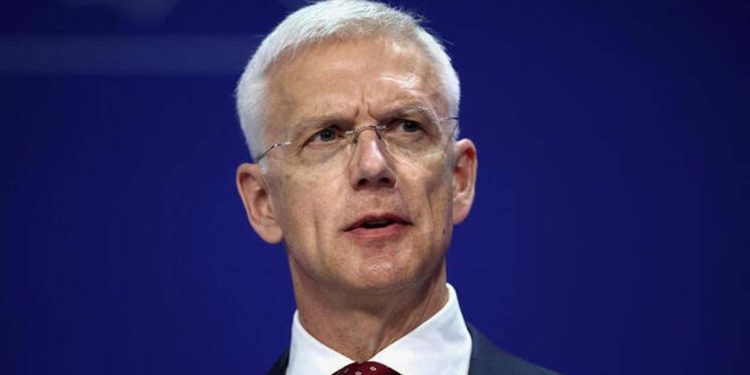 Letonya Başbakanı istifa edeceğini açıkladı