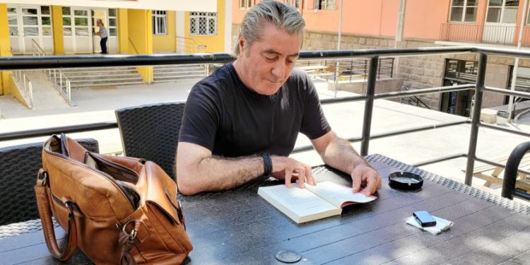 Mahkeme kararıyla üniversiteye dönen KHK’lı akademisyene oda verilmedi