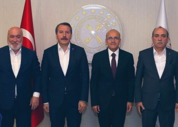 Memur-Sen zam teklifini yüz yüze görüşmede Bakan Şimşek'e iletti