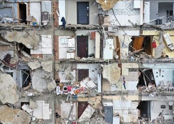 ”Milyonlarca depremzede muhtaç durumda”