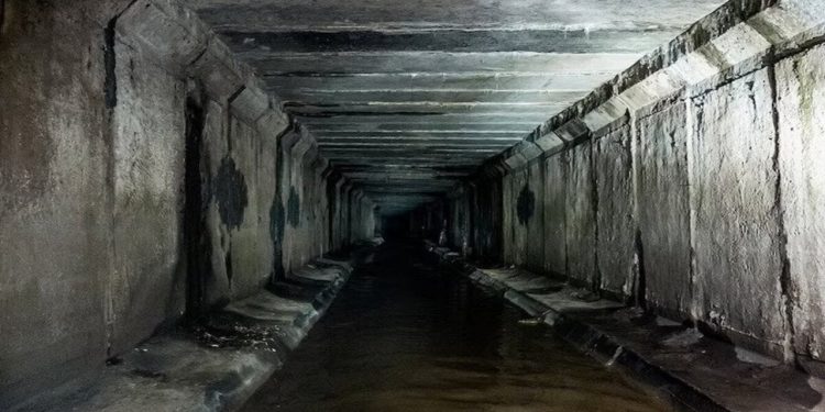 Moskova'da sel baskını: Kanalizasyon turuna katılan sekiz kişinin cesedine ulaşıldı