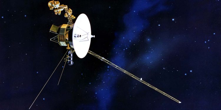 NASA yanlış komut nedeniyle 'Voyager 2' ile bağlantıyı kaybetti: İçinde Türkçe mesaj da taşıyordu