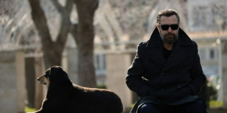 Nejat İşler'in başrol oynadığı üçlemenin ikinci filmi 'Kötü Adamın 10 günü' 18 Ağustos'ta Netflix'te