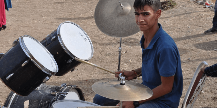 Olaylar yaşandığında 140 kilometre uzaktaydı... Cezası onanan Mazlum İçli'nin annesi: "Biz Kürt’üz diye mi bize işkence ediyorlar?"