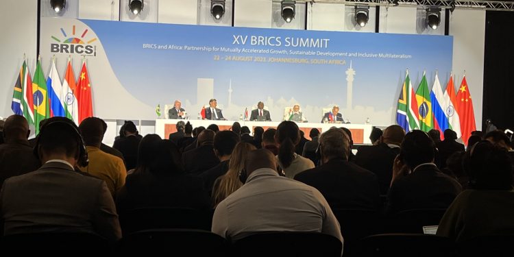 Ortadoğu’da dengeler değişiyor: Arjantin, İran, Suudi Arabistan, Etiyopya, BAE ve Mısır, BRICS üyeliğine kabul edildi