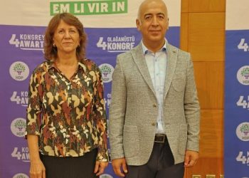 Özcan: Bütün barikatları aşacağız  Kırkazak: Bizden korkmaya devam edin