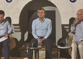 Özgür Özel’den 'değişim' tarifi: Sadece Kemal Bey değişsin derseniz ayıp etmiş olursunuz, zihniyet değişmeli