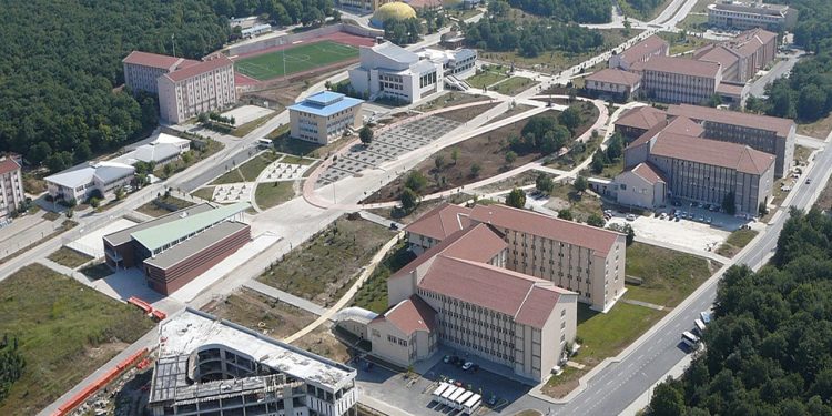 PDR bölümü için açılan profesör kadrosunda 'din' ayrıntısı: ‘Hepimizin geleceğine saldırıdır’