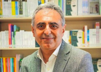 Profesör doktor hastanedeki odasında ölü bulundu: Son paylaşımı dikkat çekti