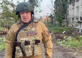 Putin'e baş kaldırmıştı; Wagner lideri Prigojin'in yolcu listesinde olduğu özel uçak düştü