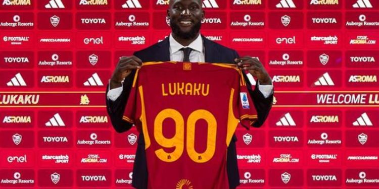 Romelu Lukaku resmen Roma'da